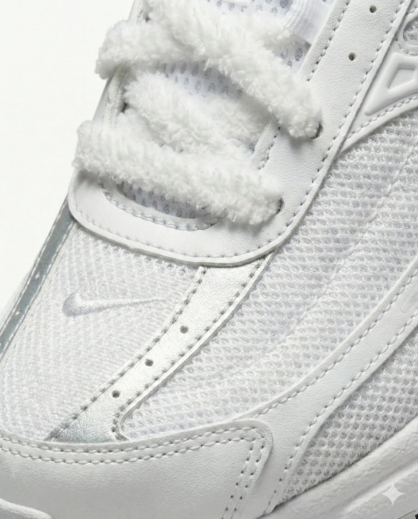 Nike Initiator Running Triple White CUSTOM